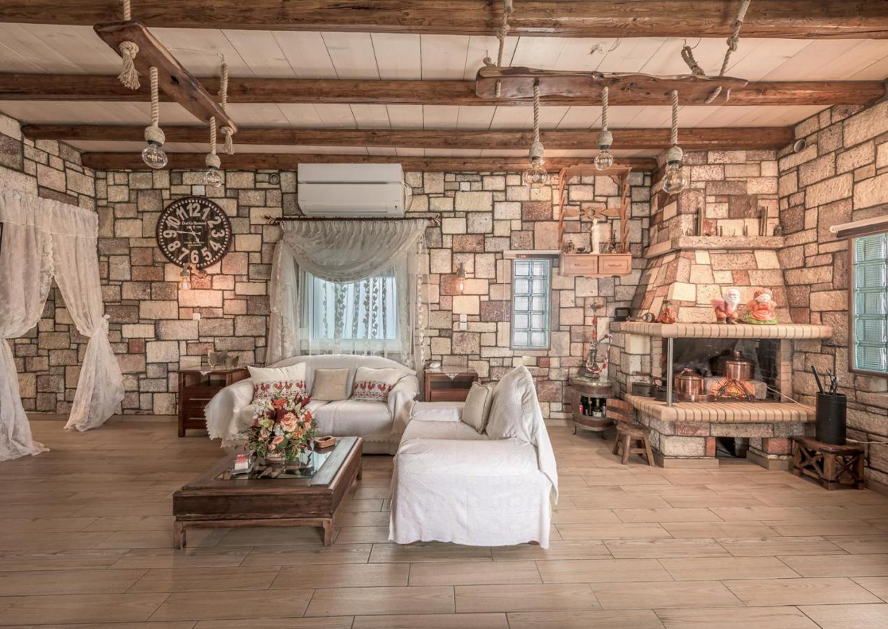 Emilia'S Little Farmhouses Agioi Anargyroi  Exterior photo
